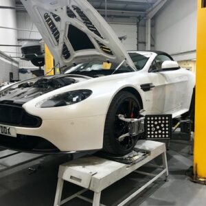 V12 Vantage Roadster Fast Road Setup - Stage 1